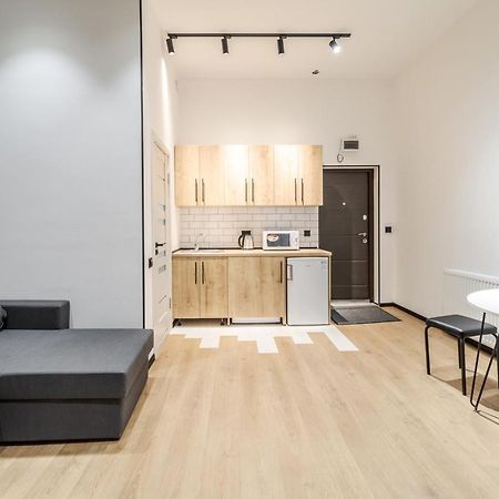 Modern Apartment In The Old City Lemberg Exterior foto