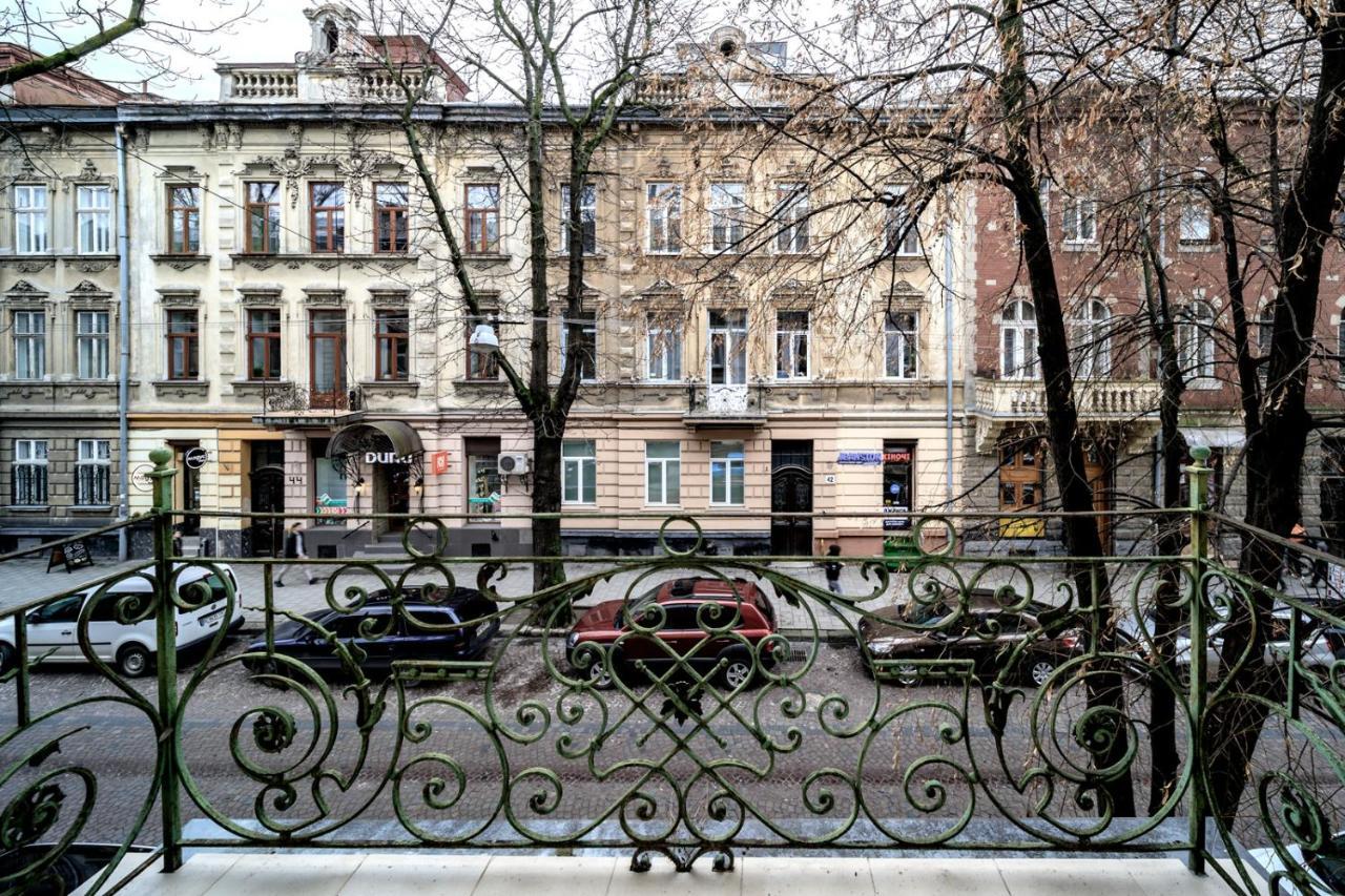 Modern Apartment In The Old City Lemberg Exterior foto