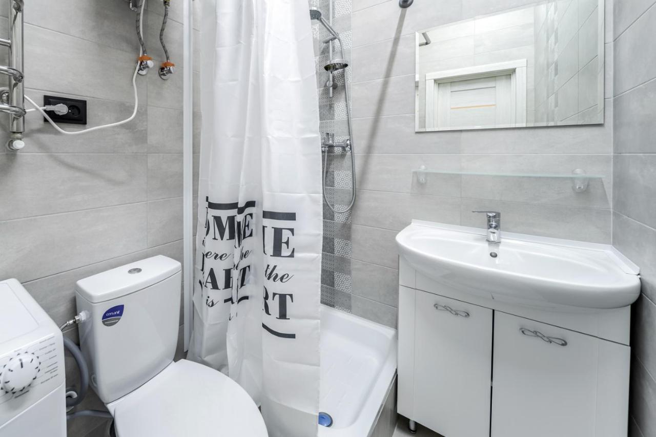 Modern Apartment In The Old City Lemberg Exterior foto